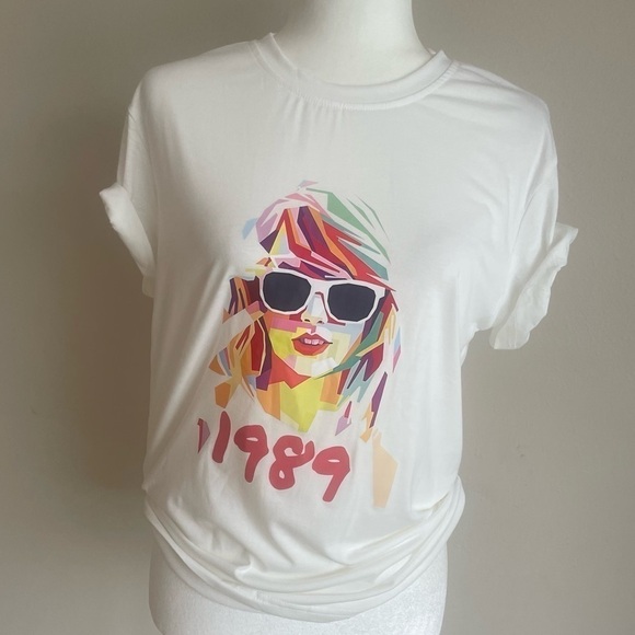 NWT “1989” Inspired Sweater T-Shirt – White – Size S - Picture 6 of 11